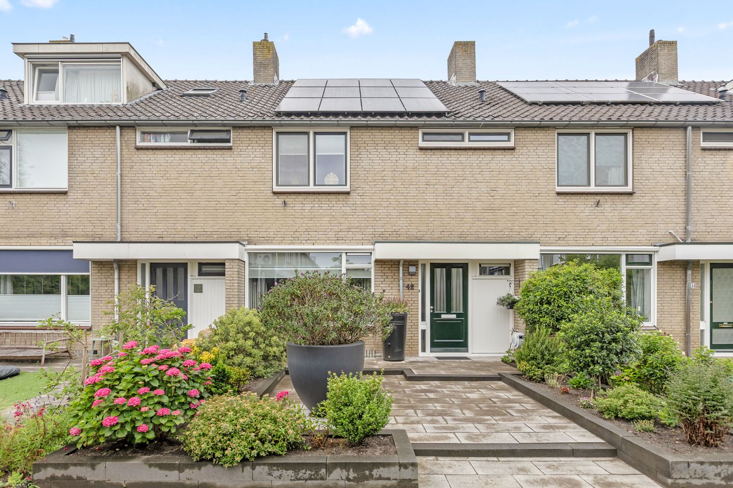 Photo 5 of Koning Nobelpad 42