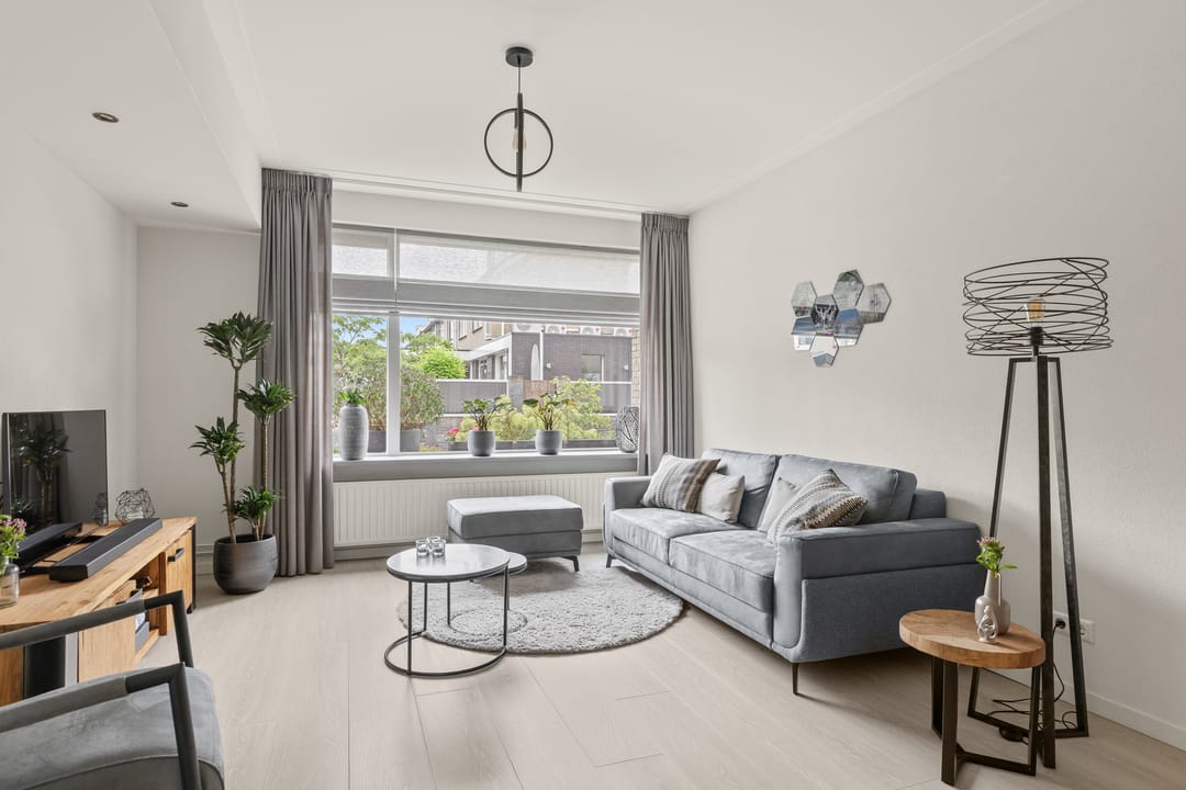 Photo 8 of Koning Nobelpad 42