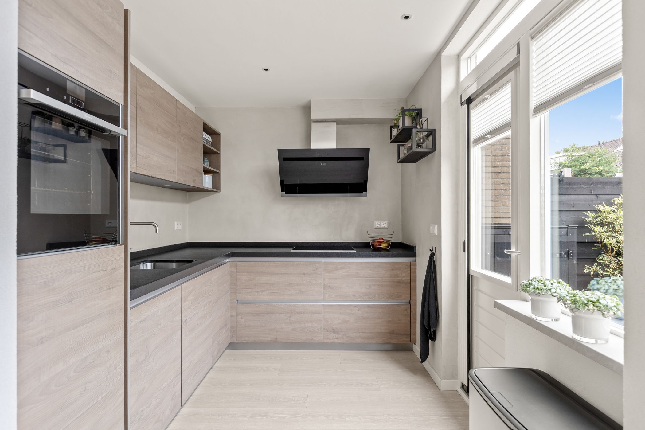 Photo 21 of Koning Nobelpad 42