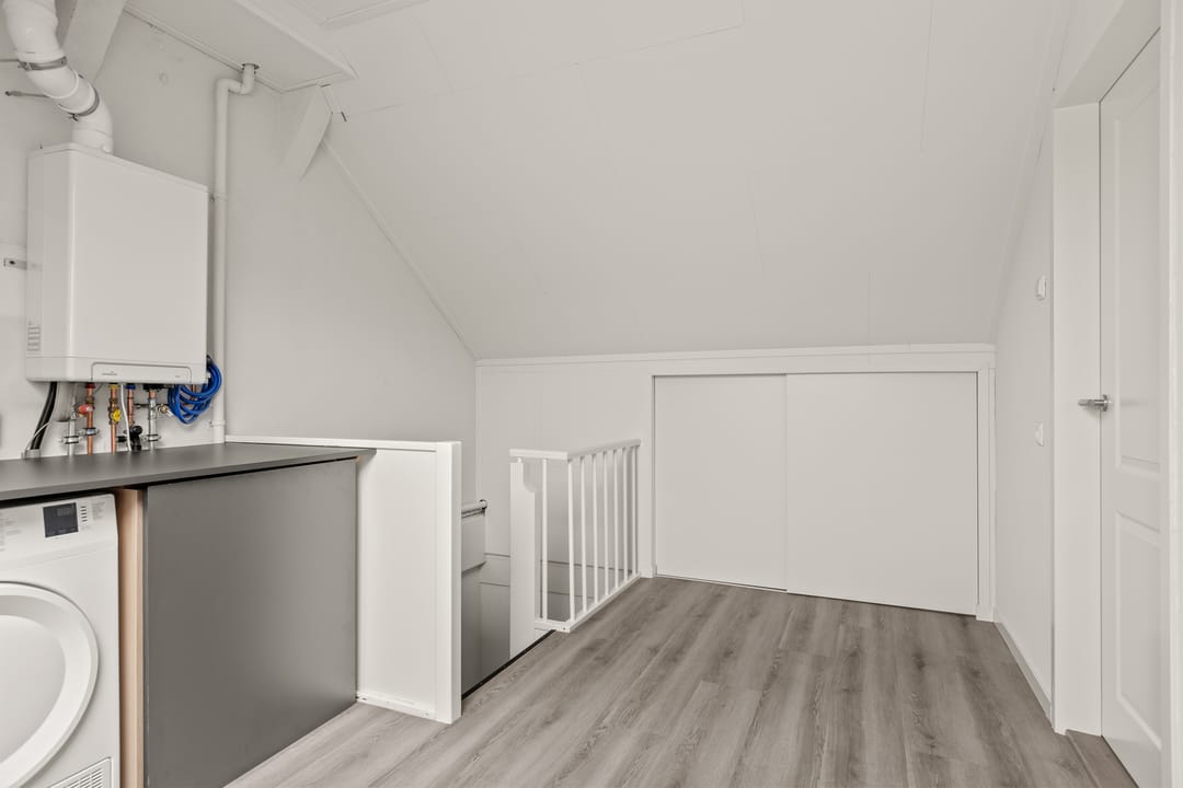 Photo 53 of Koning Nobelpad 42