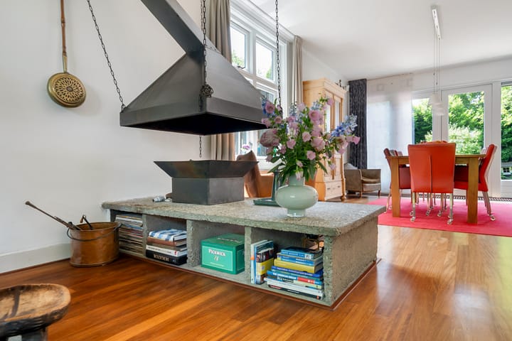 Foto 19 van Bornsestraat 63