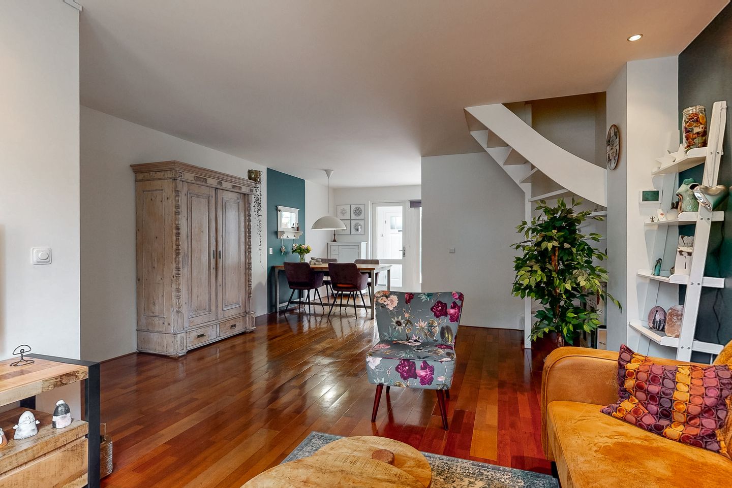 Foto 5 van van Beijerenstraat 75