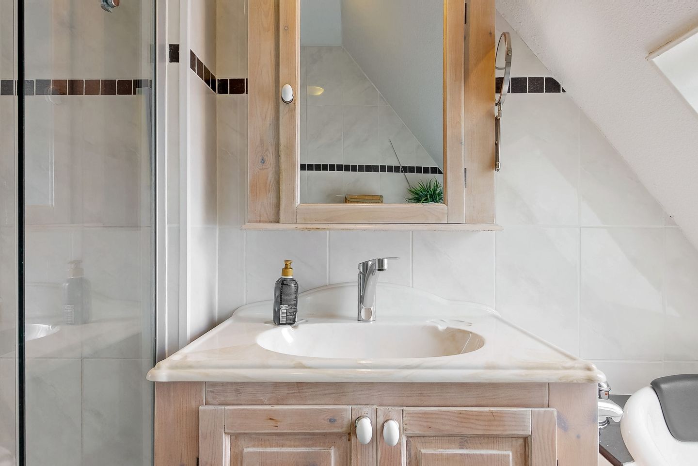 Foto 19 van van Beijerenstraat 75