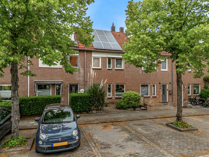 Foto 32 van van Beijerenstraat 75