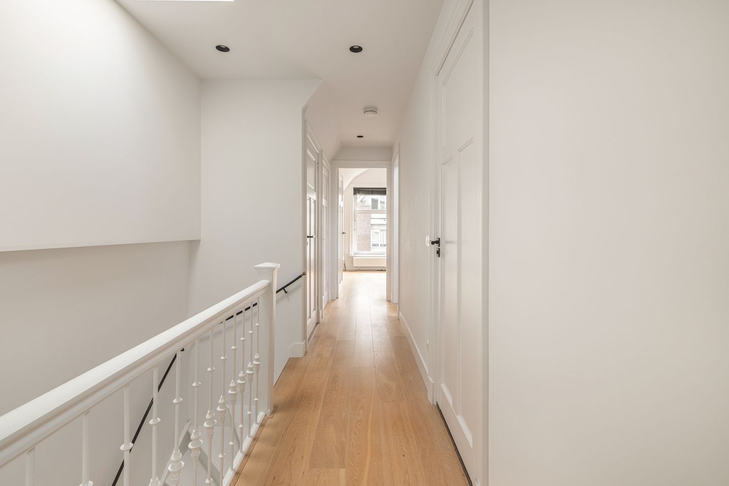 Foto 44 van Avenue Concordia 126