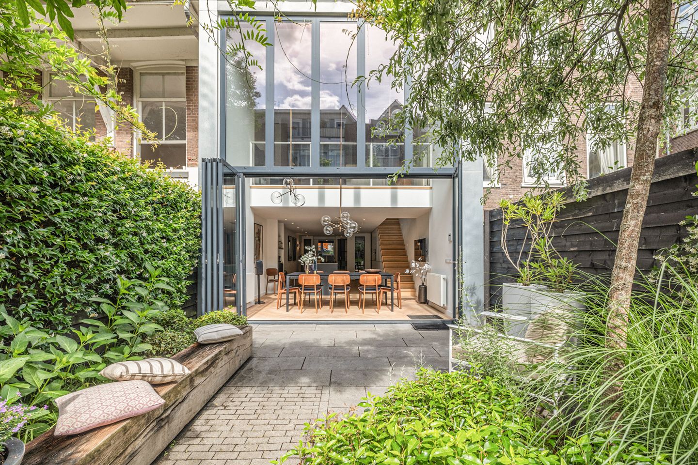 Foto 50 van Avenue Concordia 126