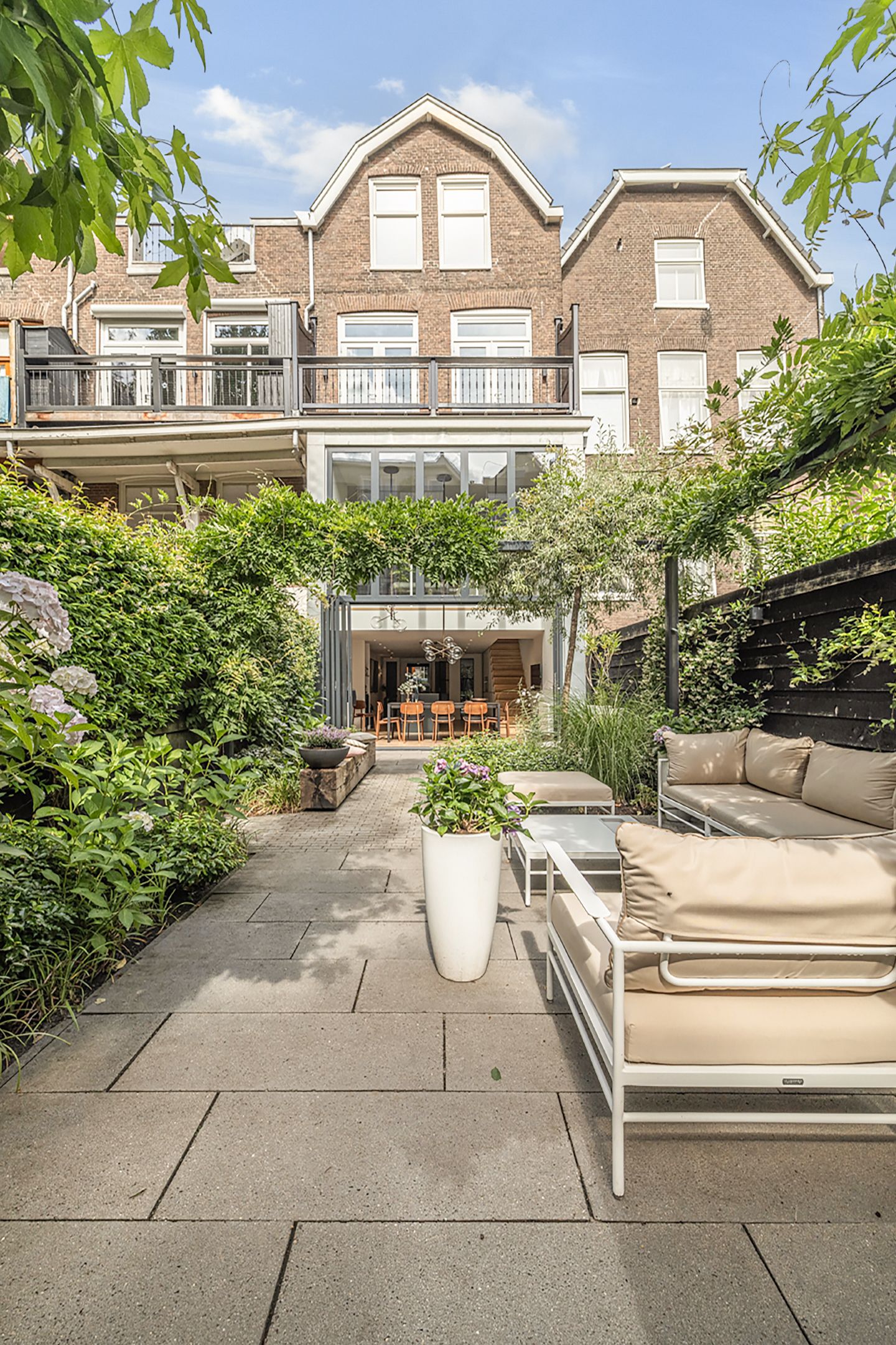 Foto 63 van Avenue Concordia 126