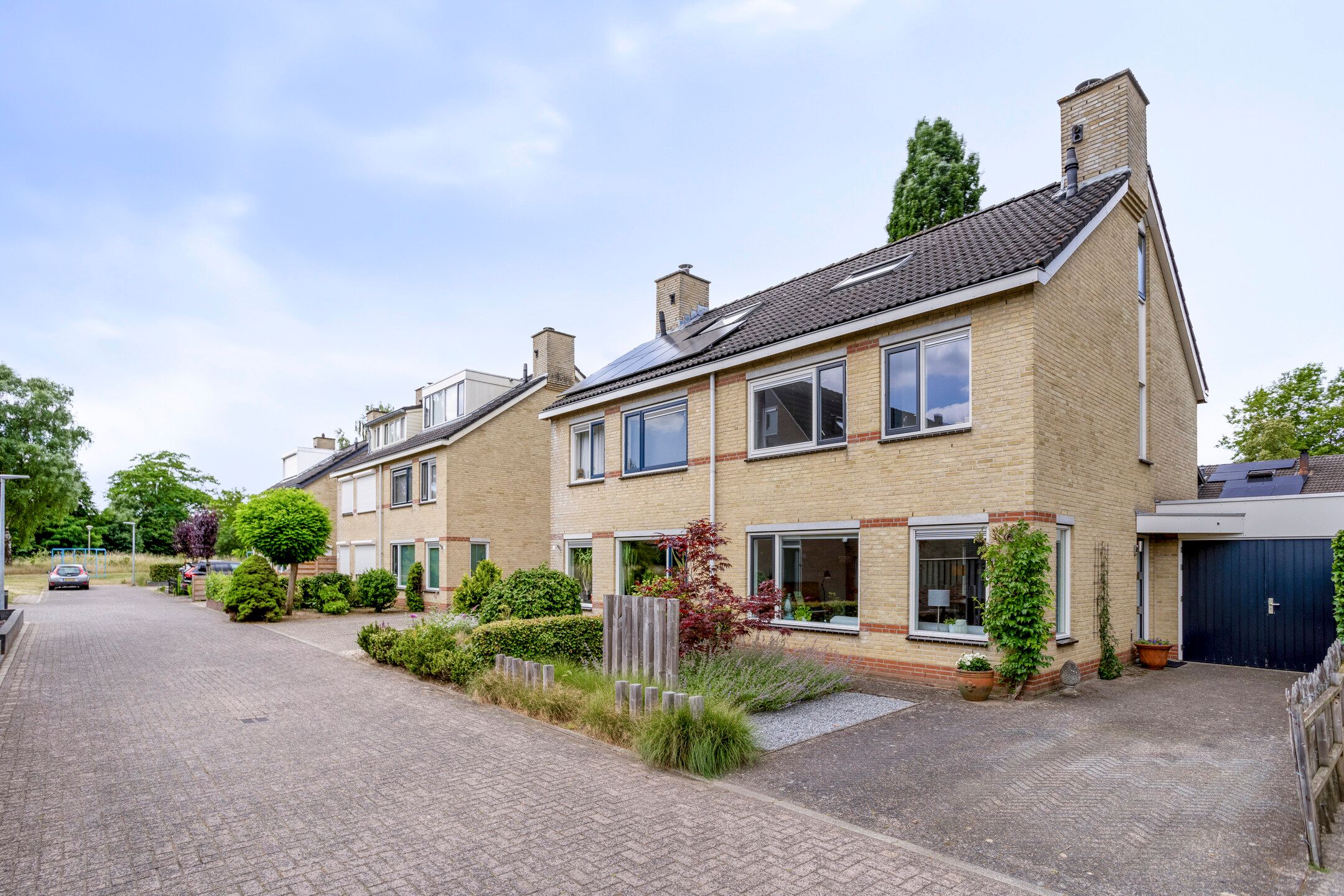 Foto 42 van Baron van Dieststraat 14