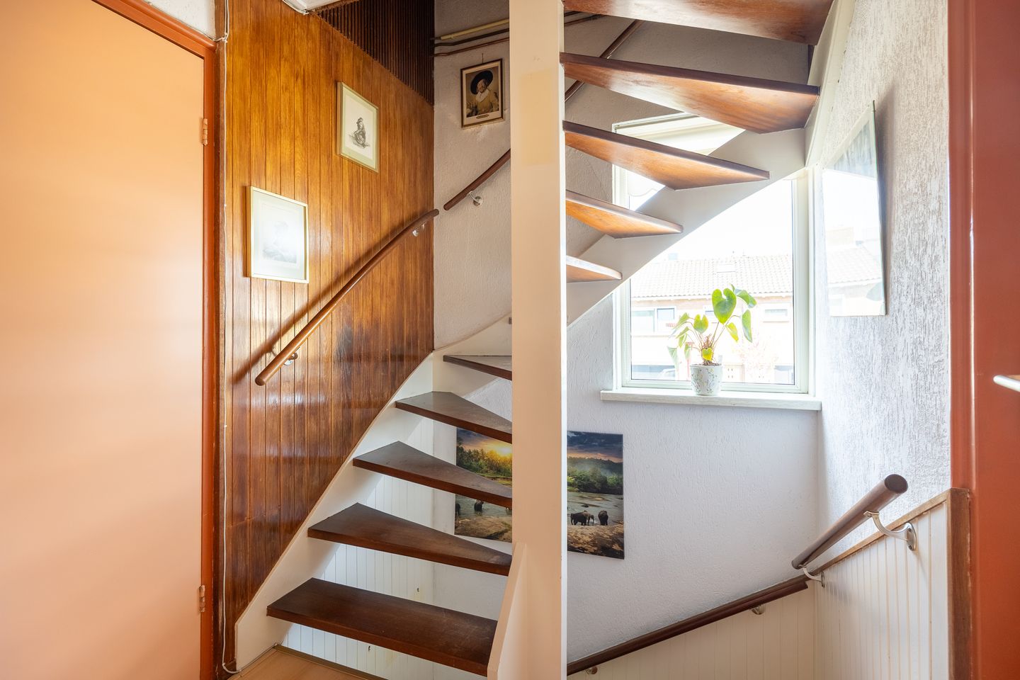 Foto 20 van Roerstraat 12