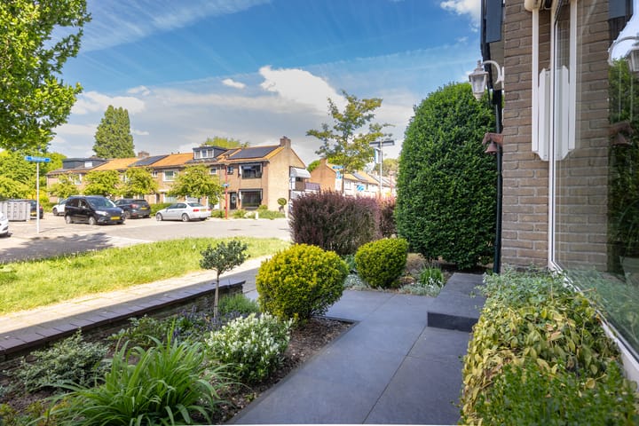 Foto 47 van Roerstraat 12