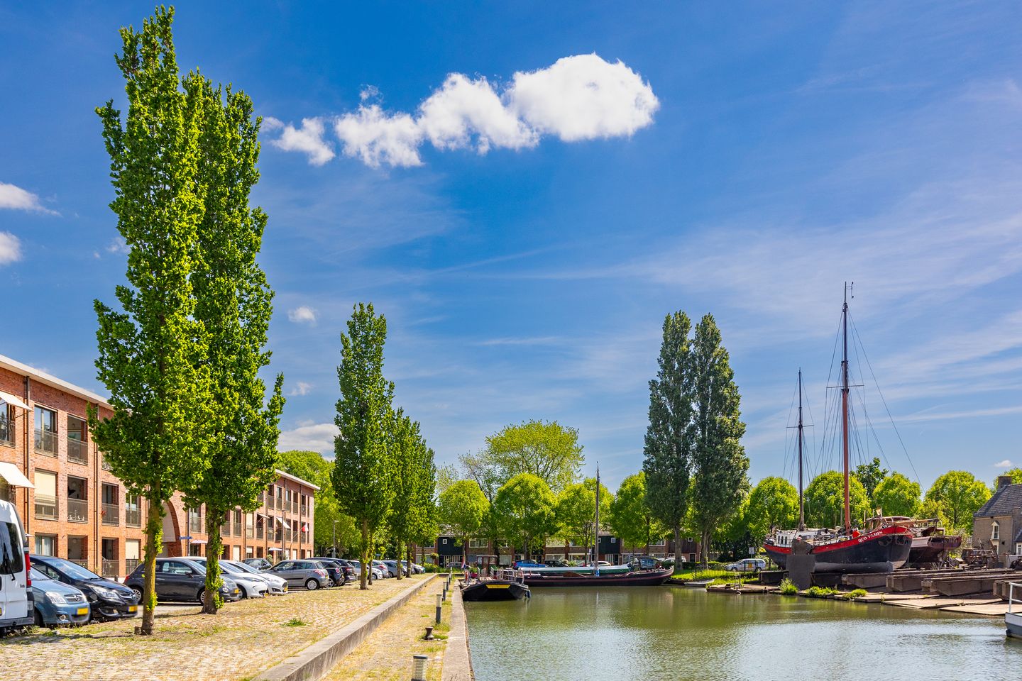 Foto 55 van Roerstraat 12