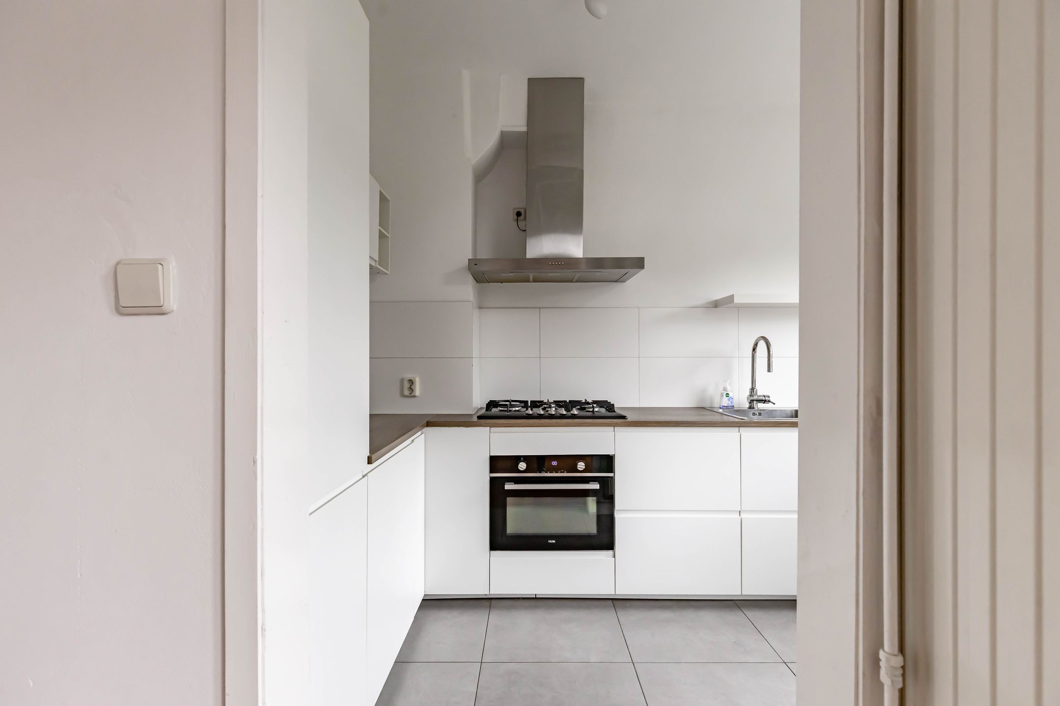 Foto 24 van Korreweg 218-A