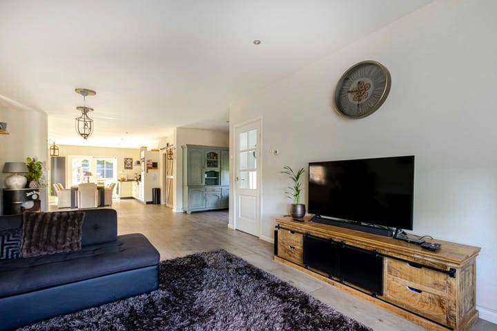 Foto 6 van Oostbroek 5