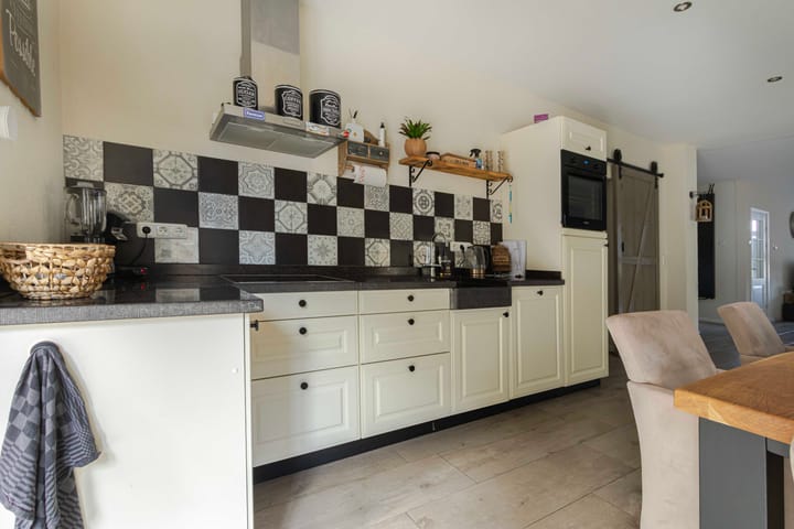 Foto 12 van Oostbroek 5