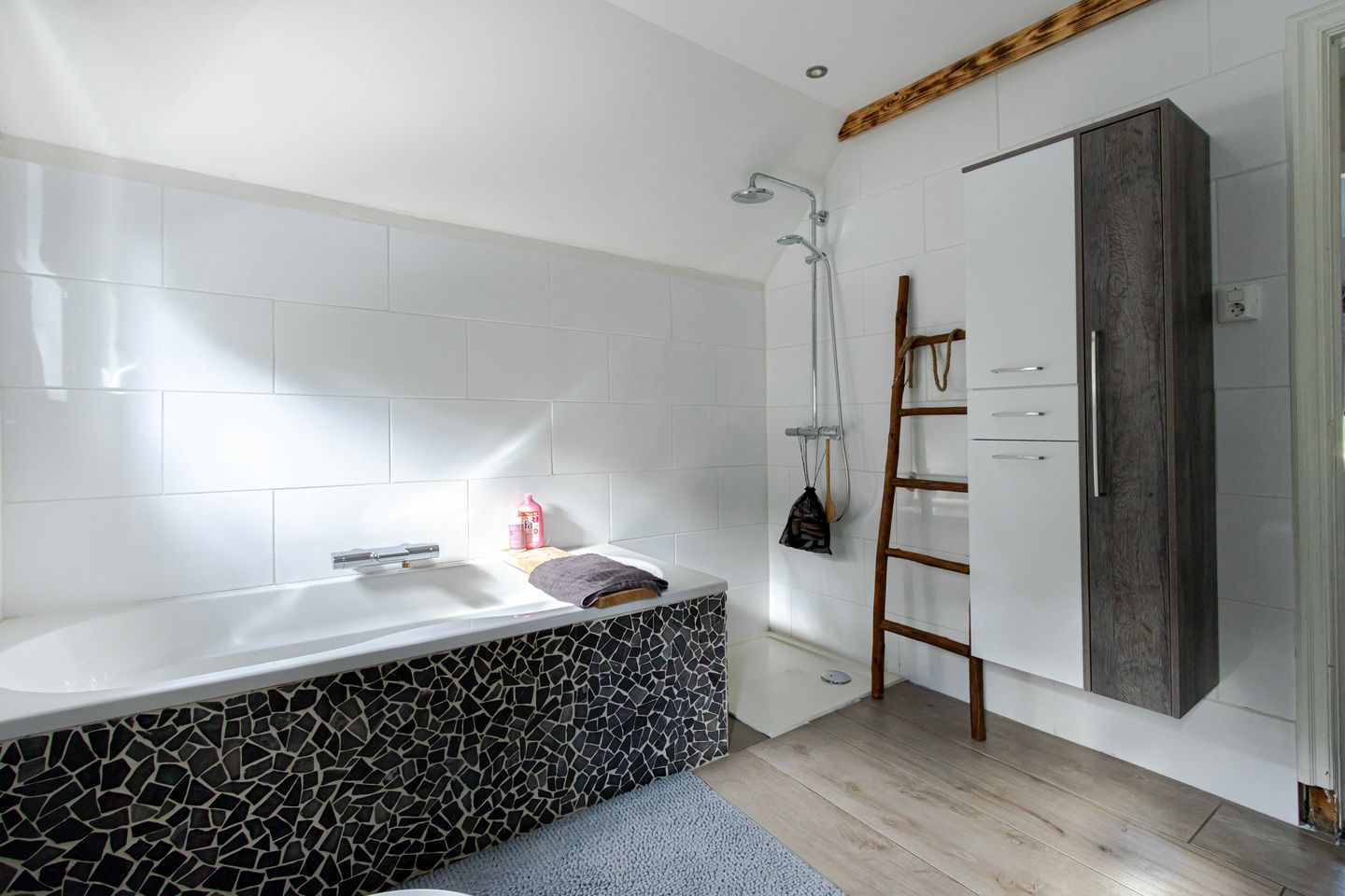 Foto 25 van Oostbroek 5