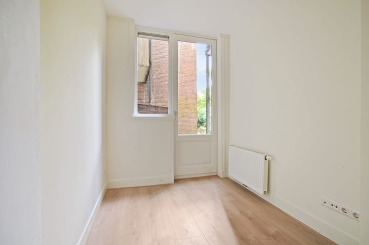 Foto 10 van Admiraal De Ruijterweg 94-H