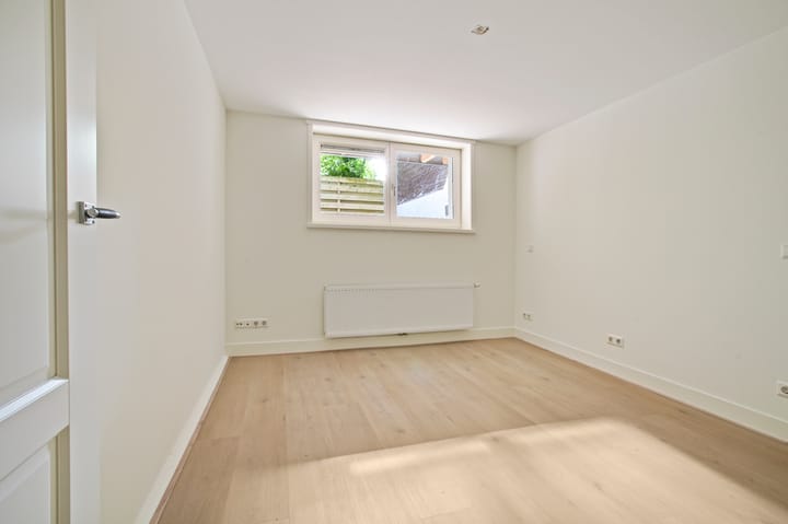 Foto 16 van Admiraal De Ruijterweg 94-H