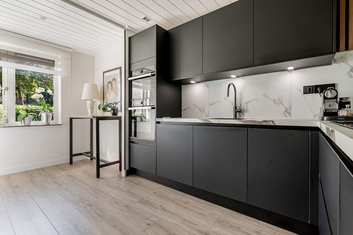 Foto 14 van Brederostraat 23