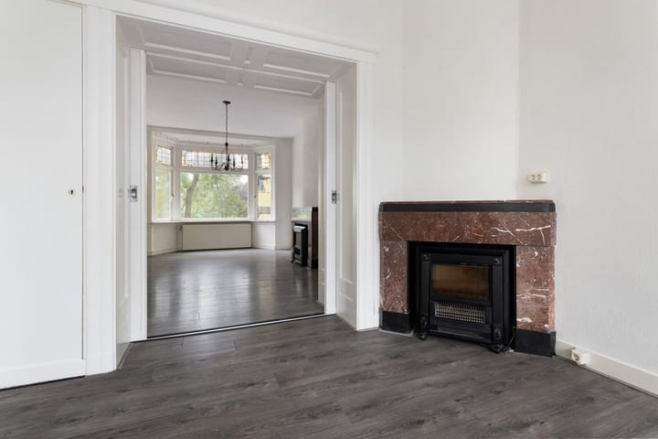 Photo 12 of Oude Raadhuislaan 45-B