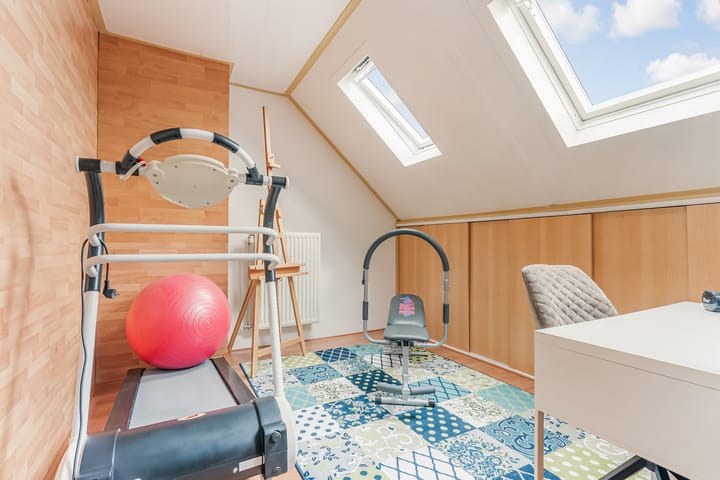 Foto 32 van Brederostraat 23