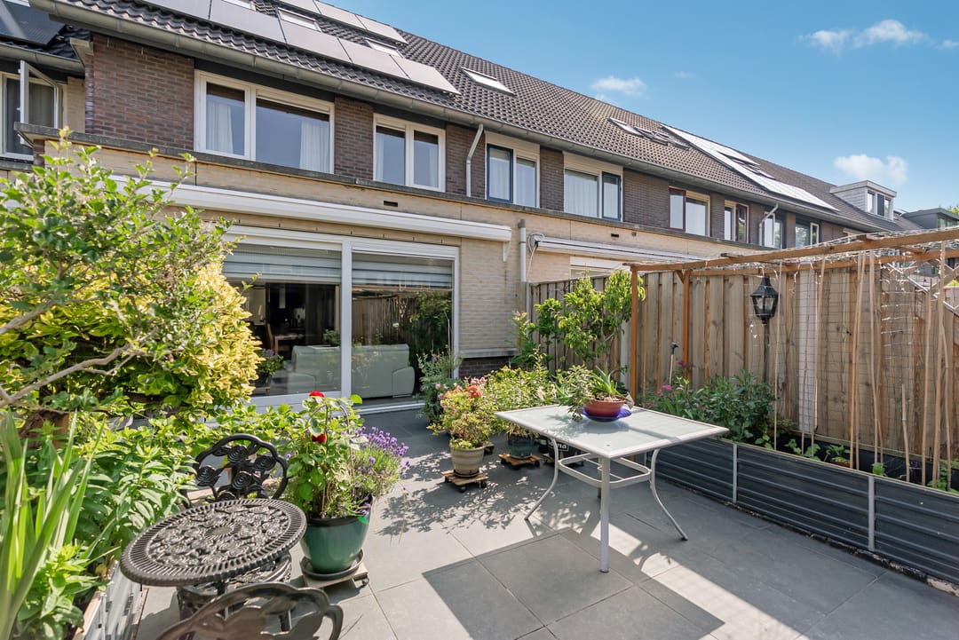 Foto 38 van Brederostraat 23