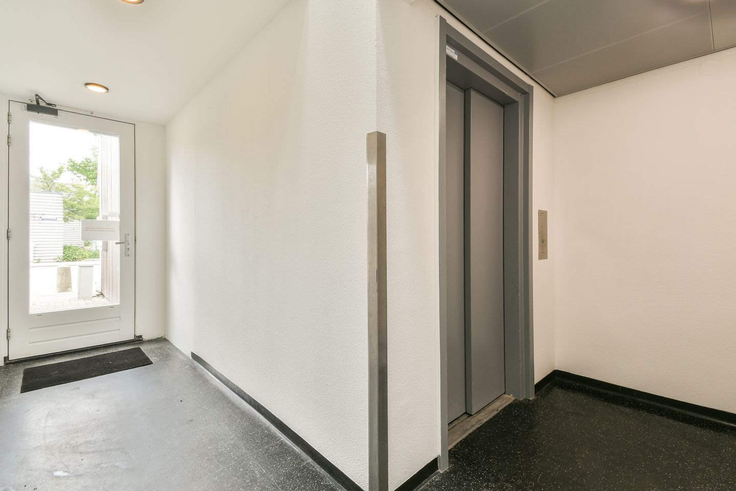 Foto 5 van Struisgrasstraat 1-H