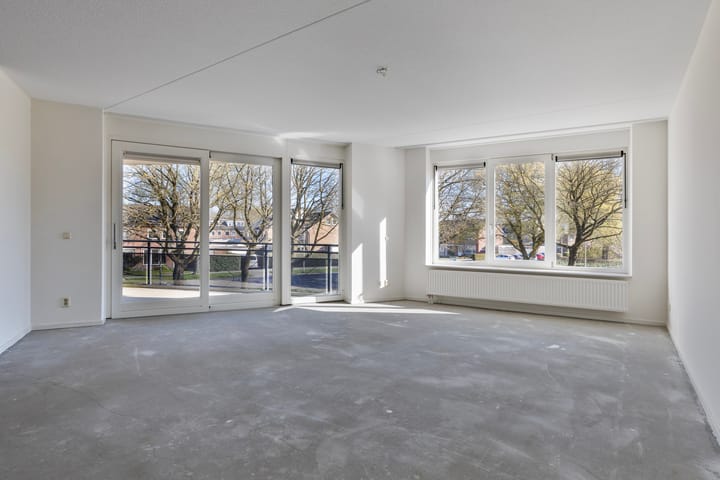 Photo 13 of Kamillelaan 41