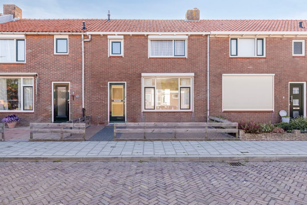 Photo 1 of Willebrordstraat 7