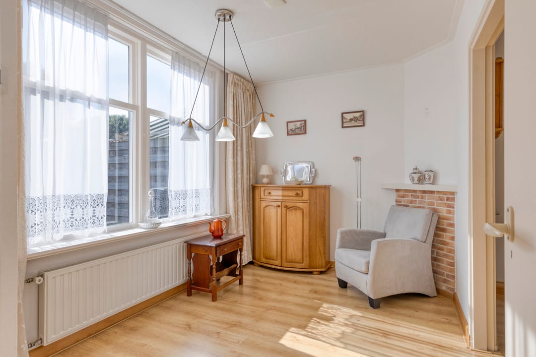 Photo 8 of Willebrordstraat 7