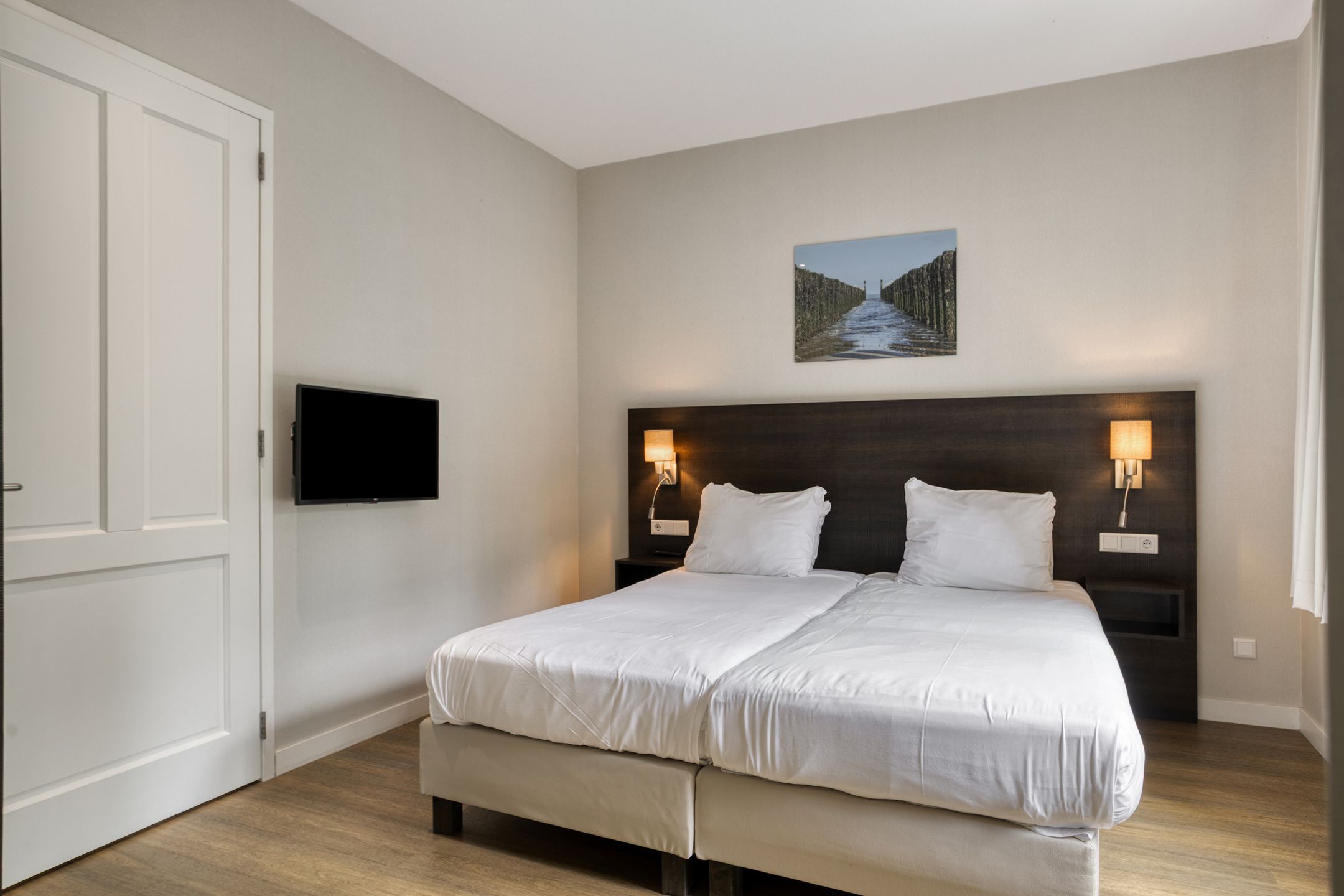 1-bedroom freehold villa in Domburg — photo 4 of 5