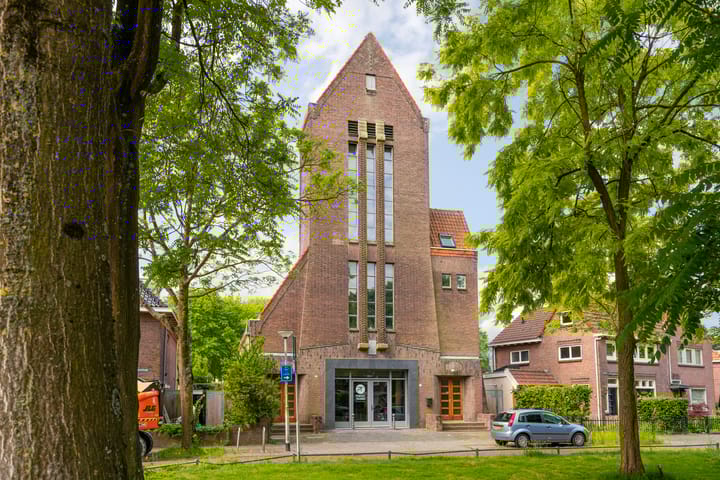 Foto 4 van Molenbochtplein 33