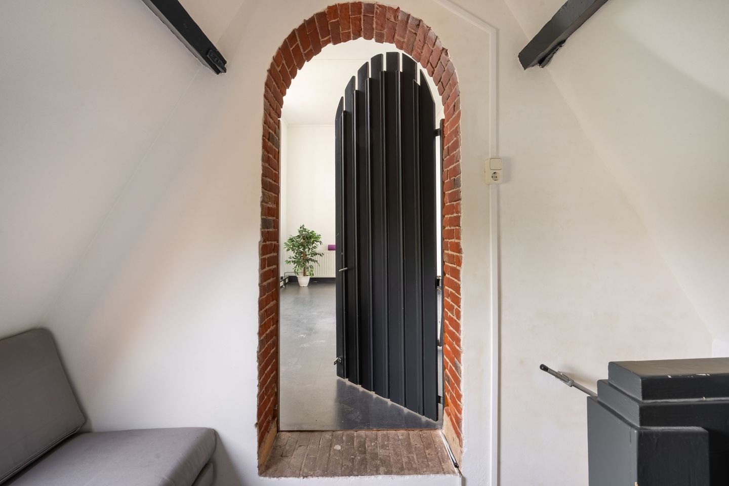 Foto 20 van Molenbochtplein 33