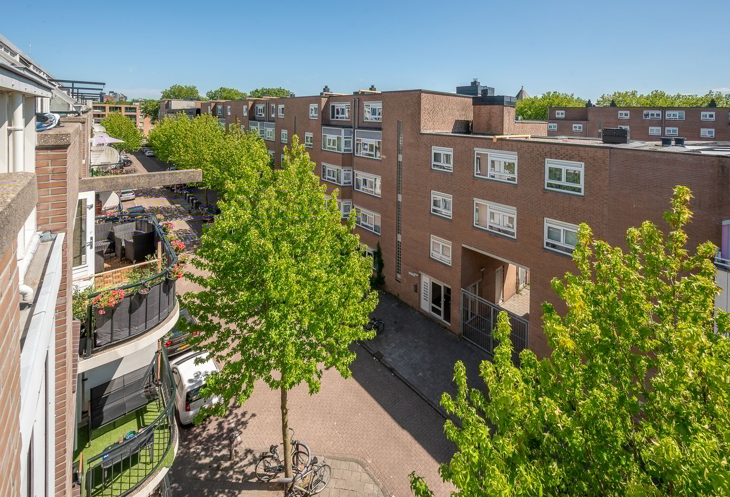 Foto 10 van Riouwstraat 69-A