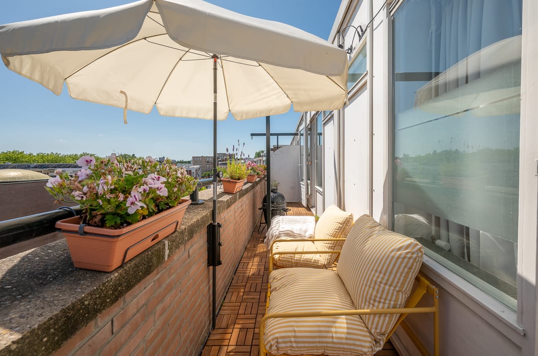 Foto 22 van Riouwstraat 69-A