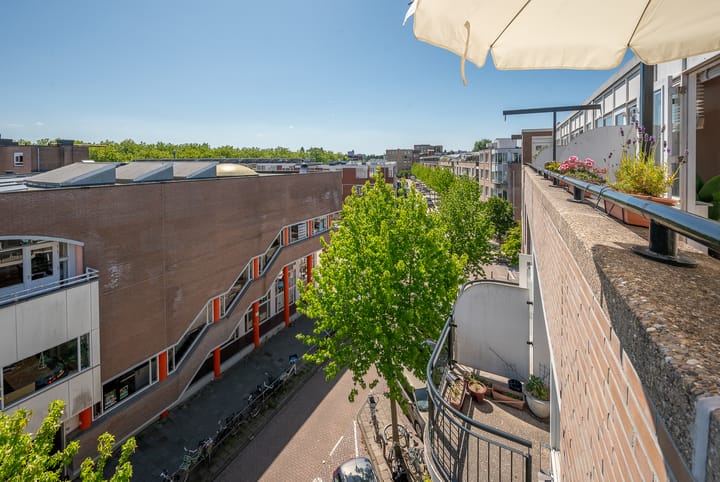 Foto 24 van Riouwstraat 69-A