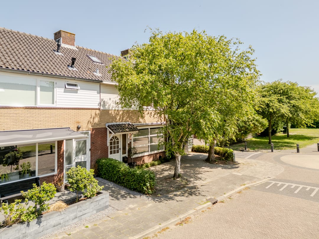 Photo 1 of v Leijdenstraat 16