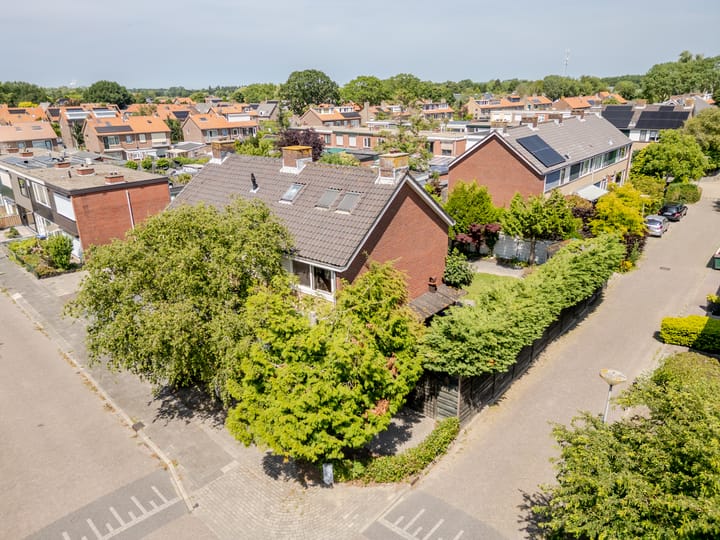 Foto 5 van v Leijdenstraat 16