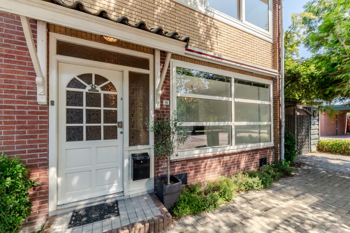 Foto 7 van v Leijdenstraat 16