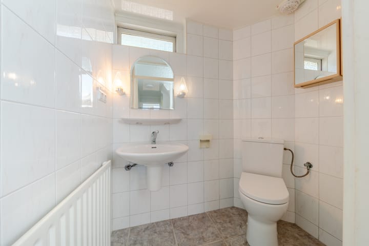 Foto 27 van v Leijdenstraat 16