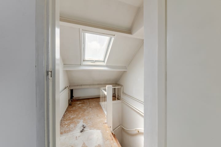 Foto 29 van v Leijdenstraat 16