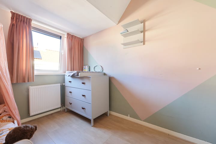 Photo 22 of Narvastraat 19