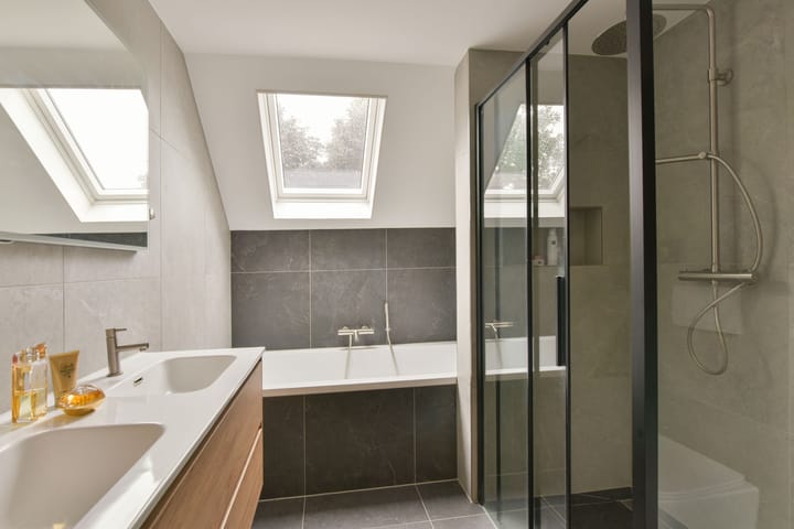 Foto 19 van Smaragd 33