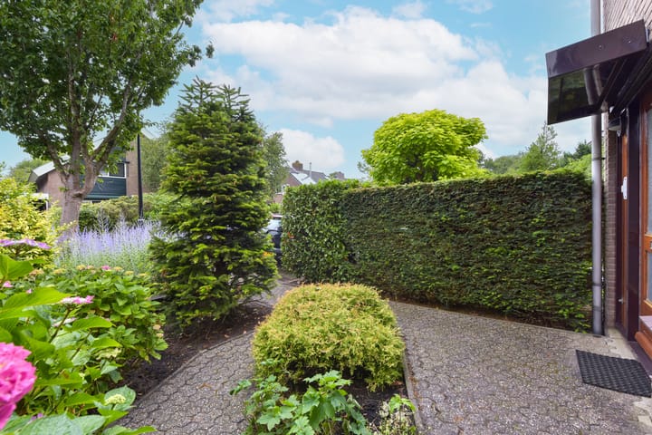 Foto 33 van Smaragd 33