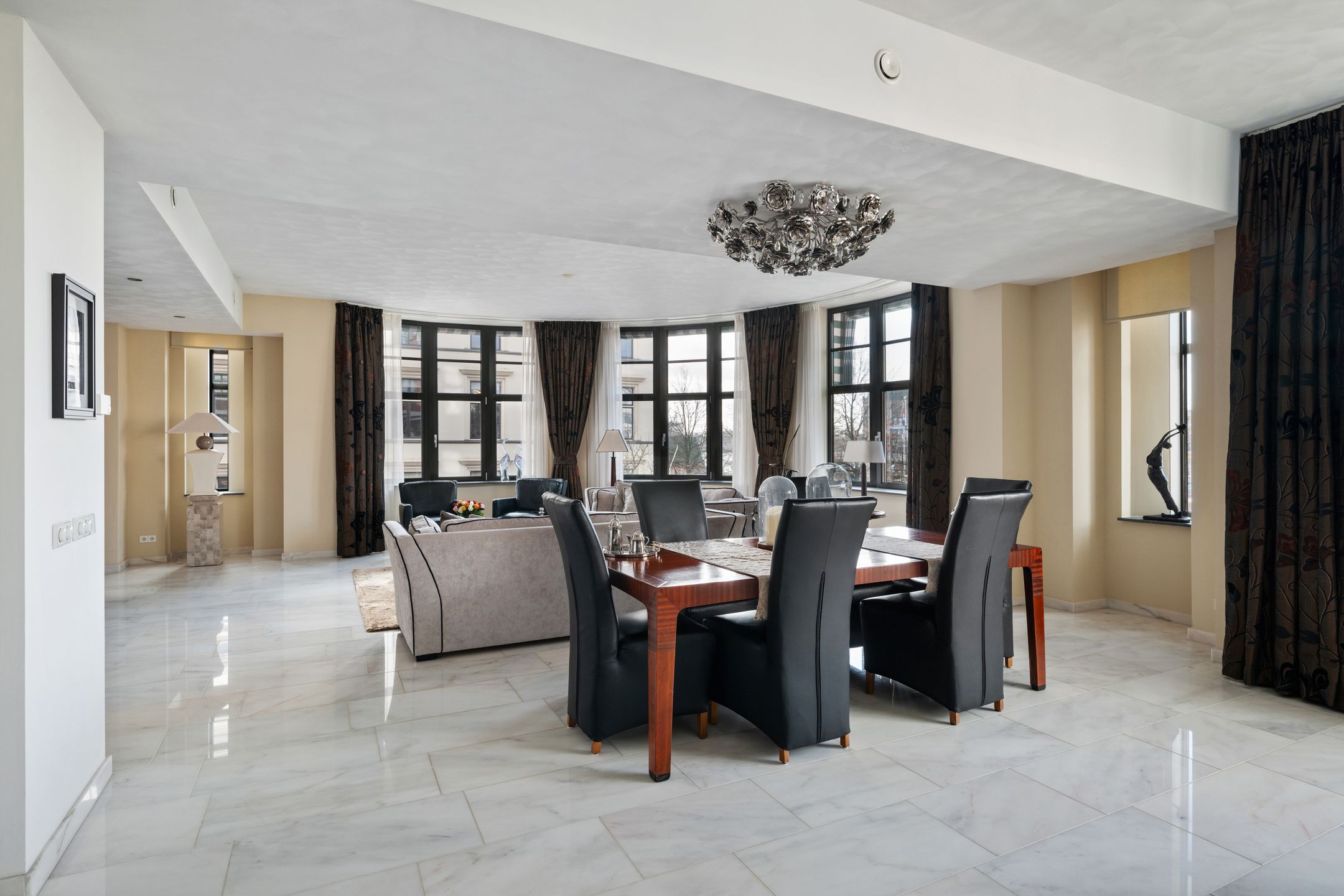 Photo 15 of Westplein 66