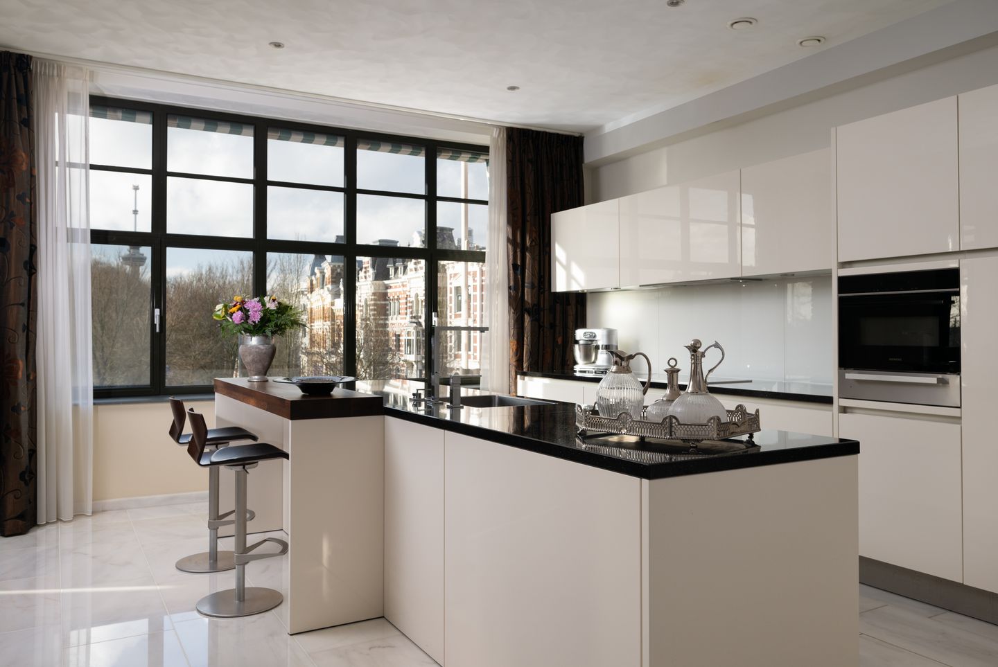 Photo 19 of Westplein 66