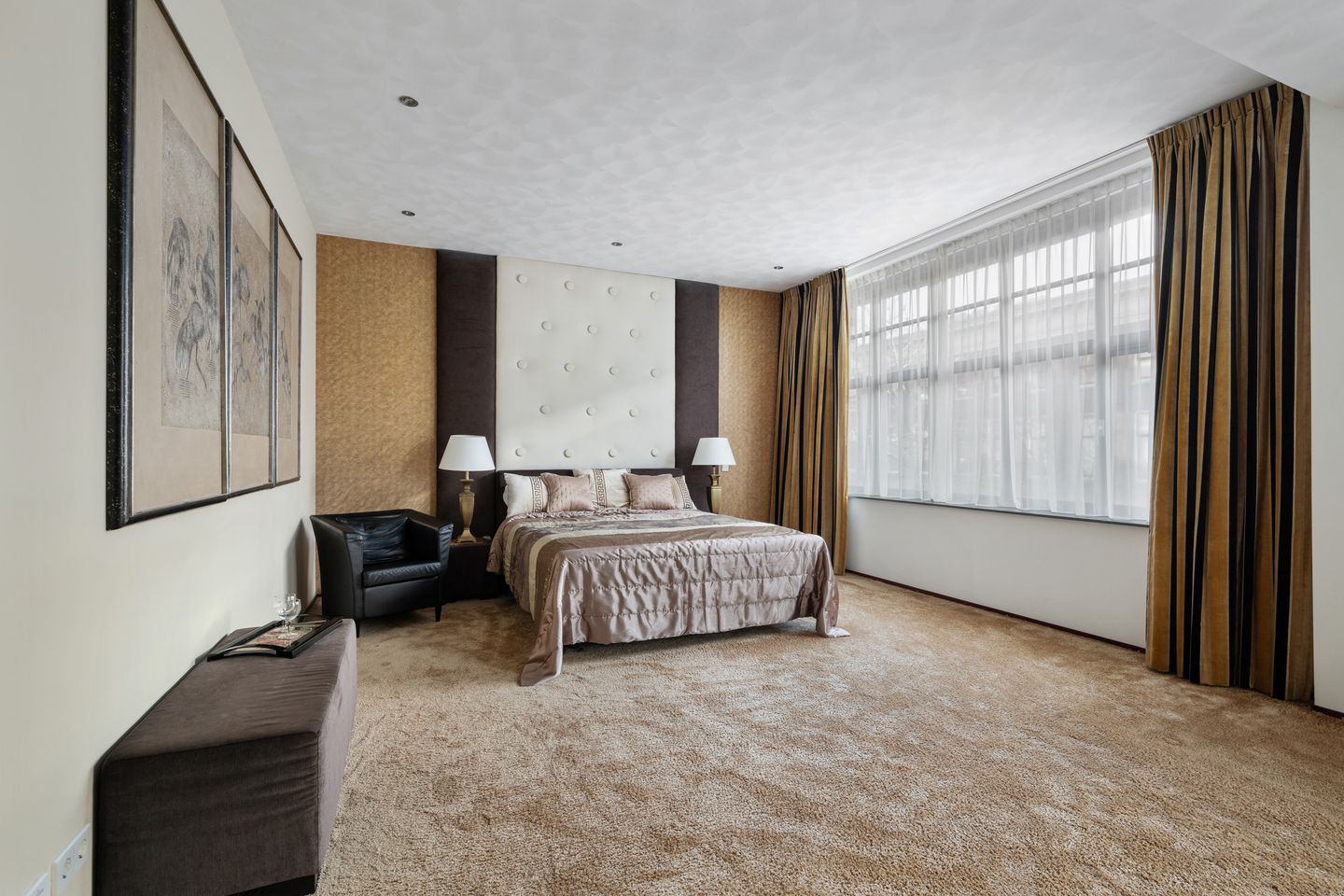 Photo 35 of Westplein 66