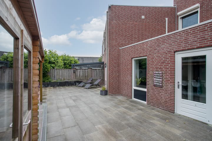 Foto 40 van Lisdodde 28