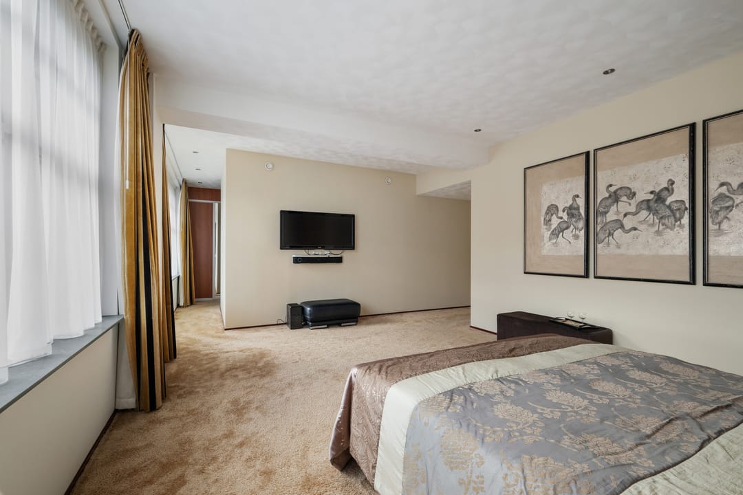 Photo 38 of Westplein 66