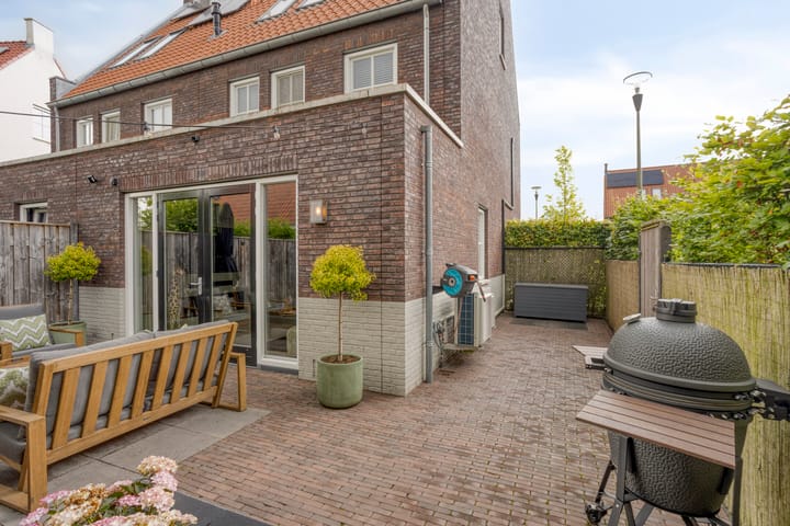 Photo 45 of Jordenshoeve 2