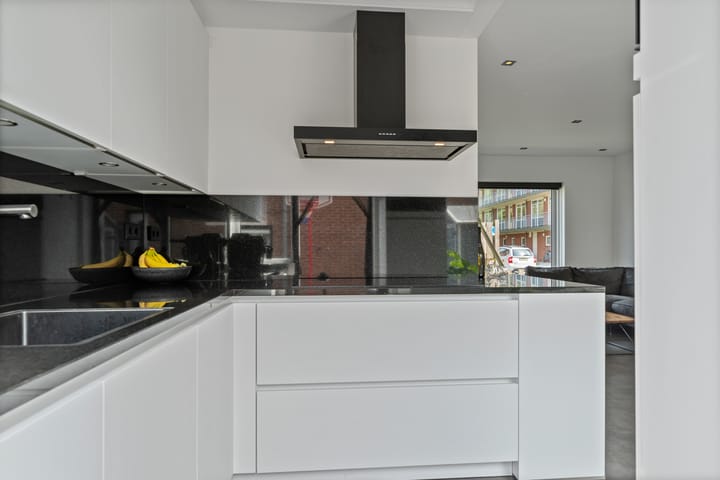 Foto 12 van Vechtstraat 38